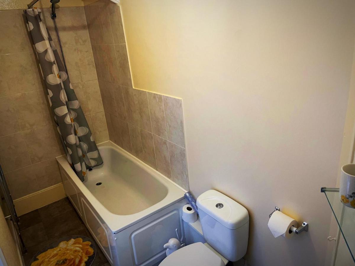 יילוורטון The Dartmoor Bnb מראה חיצוני תמונה